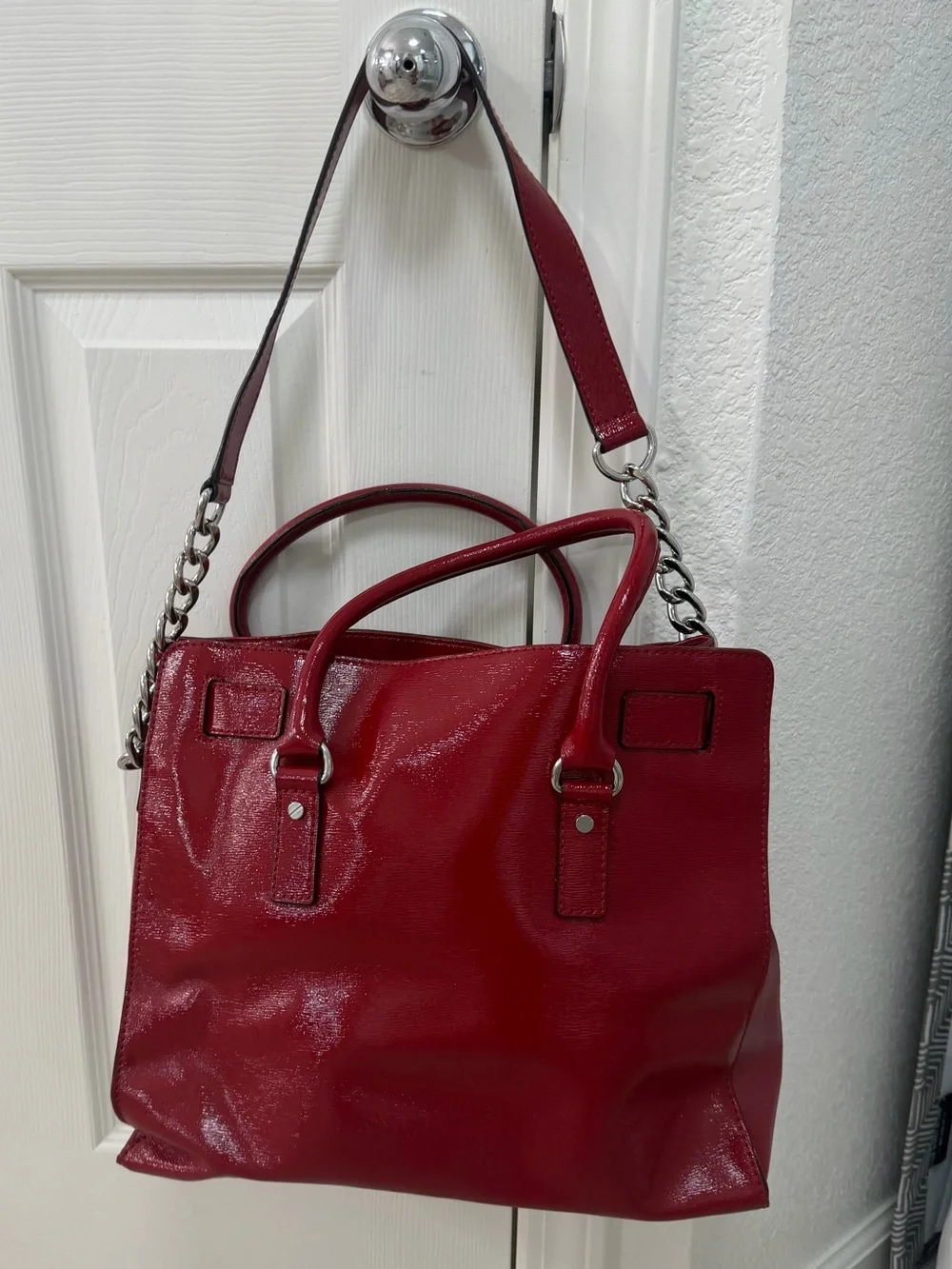 Michael Kors Large Hamilton Red Patent Leather Purse - Picture 4 of 6